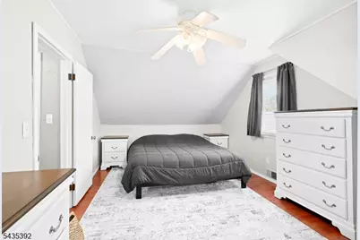 3 Roy Ave, Bloomingdale, NJ 07403 - Photo 13