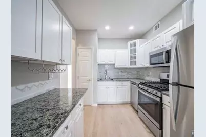 451 Hartford Dr, Nutley, NJ 07110 - Photo 9
