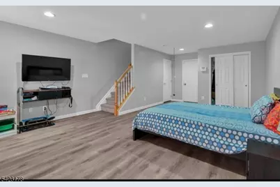 451 Hartford Dr, Nutley, NJ 07110 - Photo 15