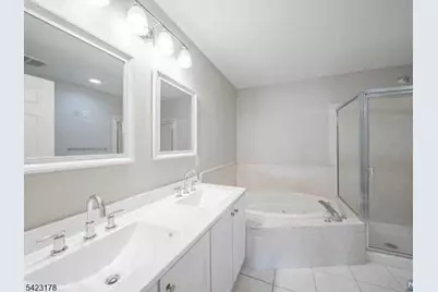 451 Hartford Dr, Nutley, NJ 07110 - Photo 21