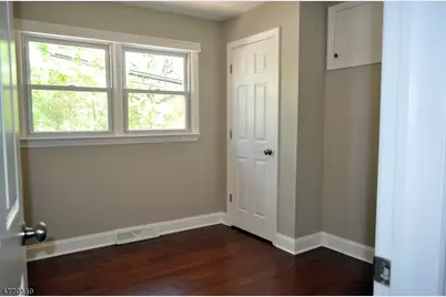 176 Yawpo Ave, Oakland, NJ 07436 - Photo 13