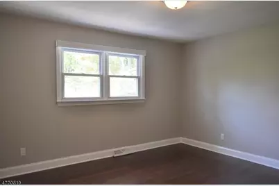 176 Yawpo Ave, Oakland, NJ 07436 - Photo 11