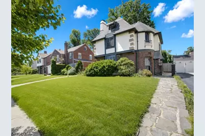 1136 Coolidge Rd, Elizabeth, NJ 07208 - Photo 1