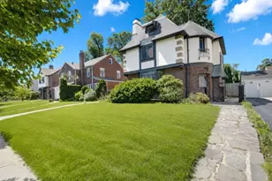 1136 Coolidge Rd, Elizabeth, NJ 07208 - Photo 1