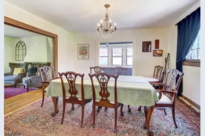 1136 Coolidge Rd, Elizabeth, NJ 07208 - Photo 5
