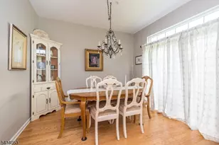 1274 Fairview Cir, Lopatcong Township, NJ 08886 - Photo 9