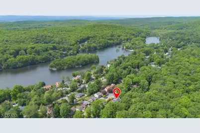 61 Tamarack Trl, Hardyston Township, NJ 07460 - Photo 23