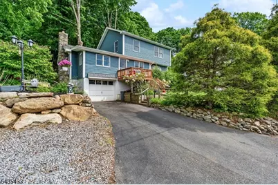 61 Tamarack Trl, Hardyston Township, NJ 07460 - Photo 1