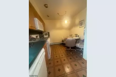 72 Morrell Pl, Garfield, NJ 07026 - Photo 5