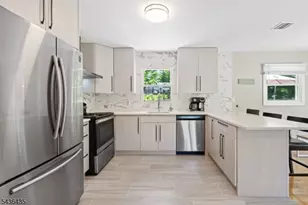 101 Pocono Trail, Hopatcong, NJ 07843 - Photo 15