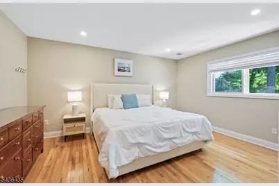 101 Pocono Trl, Hopatcong, NJ 07843 - Photo 11
