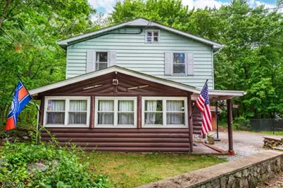 51 Poplar Grove Ter, West Milford, NJ 07480 - Photo 3
