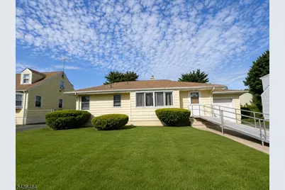 224 Sherwood Ave, Paterson, NJ 07502 - Photo 1