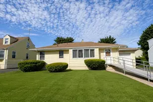 224 Sherwood Ave, Paterson, NJ 07502 - Photo 1
