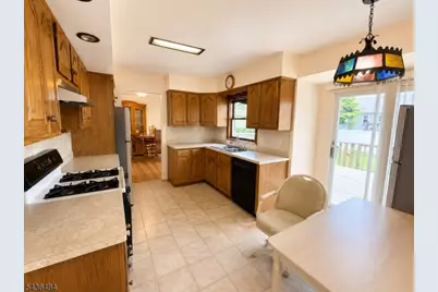 224 Sherwood Ave, Paterson, NJ 07502 - Photo 5