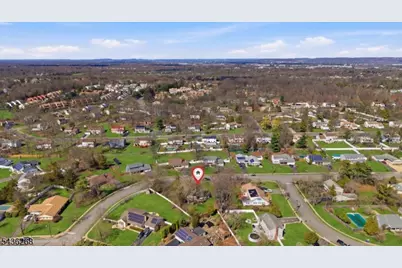 27 Summerall Rd, Franklin Township, NJ 08873 - Photo 33