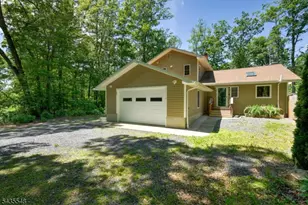 11 Mt Crest Rd, Jefferson Township, NJ 07438 - Photo 1