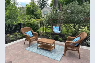 97 Essex Ave #A, Montclair, NJ 07042 - Photo 23