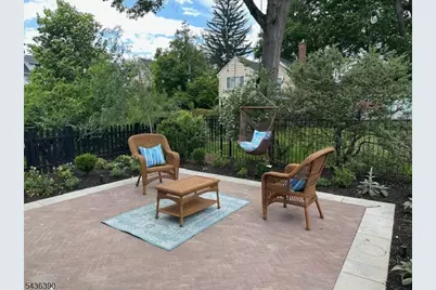 97 Essex Ave #A, Montclair, NJ 07042 - Photo 25