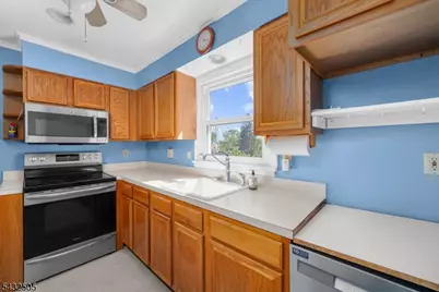 34 Allen St, Flemington, NJ 08822 - Photo 17