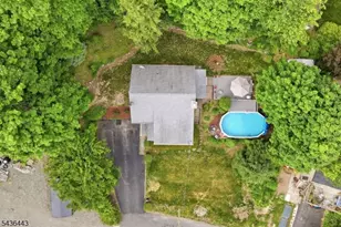 8 Ivan Rd, West Milford, NJ 07480 - Photo 37