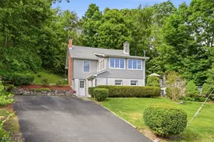 8 Ivan Rd, West Milford, NJ 07480 - Photo 33