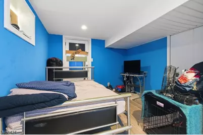 245 W 3rd Ave, Roselle, NJ 07203 - Photo 23