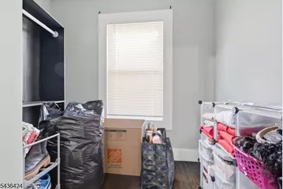 245 W 3rd Ave, Roselle, NJ 07203 - Photo 21