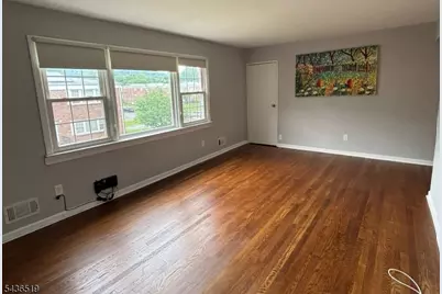 17 Dartmouth Ave #2B, Bridgewater, NJ 08807 - Photo 3