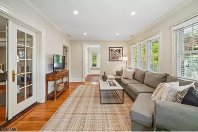 148 Beekman Rd, Summit, NJ 07901 - Photo 5