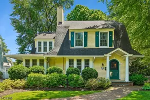 148 Beekman Rd, Summit, NJ 07901 - Photo 1