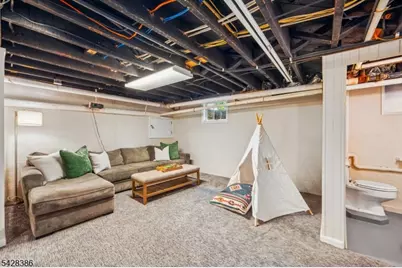 148 Beekman Rd, Summit, NJ 07901 - Photo 23