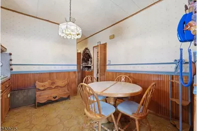 31 Division Ave, Belleville, NJ 07109 - Photo 15