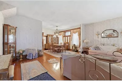 31 Division Ave, Belleville, NJ 07109 - Photo 3