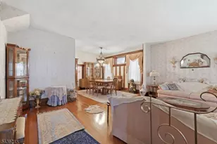 31 Division Ave, Belleville, NJ 07109 - Photo 3