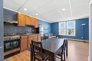 31 Division Ave, Belleville, NJ 07109 - Photo 31