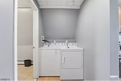 31 Division Ave, Belleville, NJ 07109 - Photo 41
