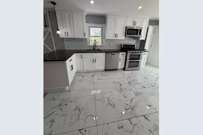 910 Roanoke Ave, Hillside, NJ 07205 - Photo 5