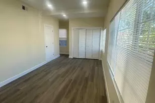 272 Schley St, Newark, NJ 07112 - Photo 15