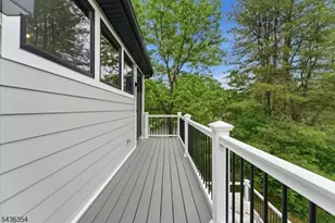 126 Emerson Ln, Berkeley Heights Township, NJ 07922 - Photo 29
