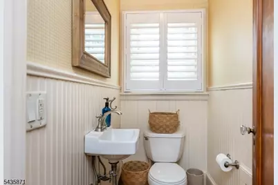 242 Forest Ave, Glen Ridge, NJ 07028 - Photo 21