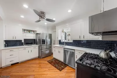 664 Duquesne Ter, Union Township, NJ 07083 - Photo 7