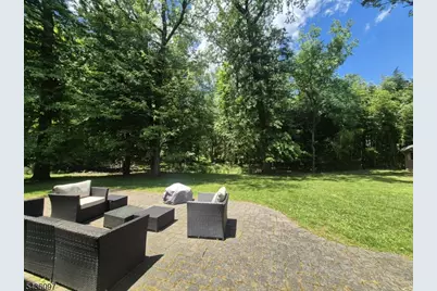 205 Long Hill Dr, Millburn, NJ 07078 - Photo 19