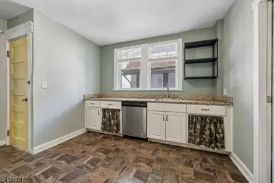 164 Dewitt Ave, Belleville, NJ 07109 - Photo 15