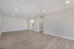 446 Passaic St, Hackensack, NJ 07601 - Photo 7
