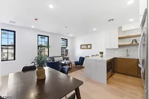 113 Oak St, Jersey City, NJ 07304 - Photo 5