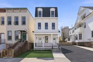 113 Oak St, Jersey City, NJ 07304 - Photo 11