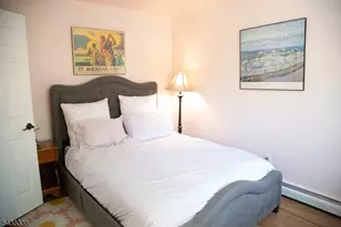 4 Laurel Pl, Chester, NJ 07930 - Photo 17