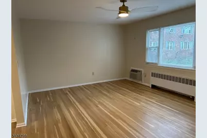 31 Wedgewood Drive #62, Verona, NJ 07044 - Photo 3