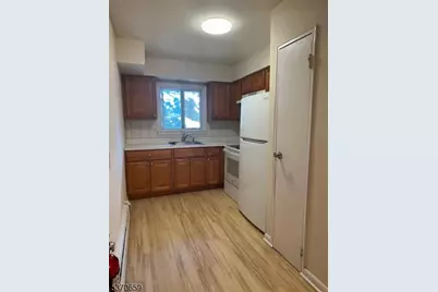 4 Elizabeth St #4, Dover, NJ 07801 - Photo 5